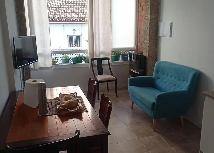 En Casa De Piedra Vigo