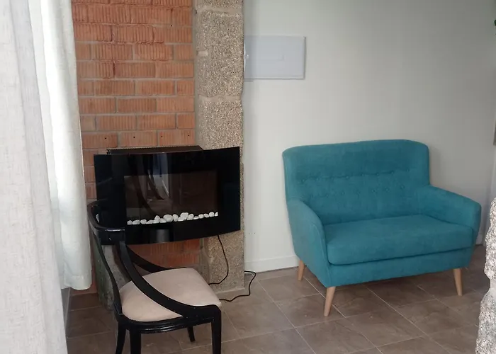 En Casa De Piedra Daire Vigo